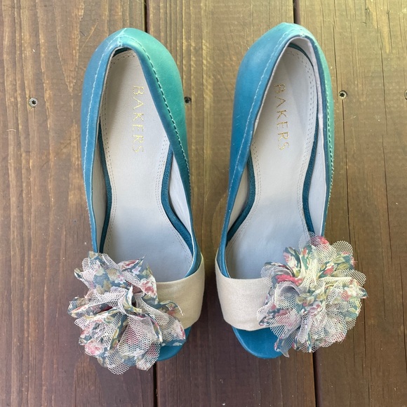 Bakers Poppy Flower Heels - Picture 4 of 5